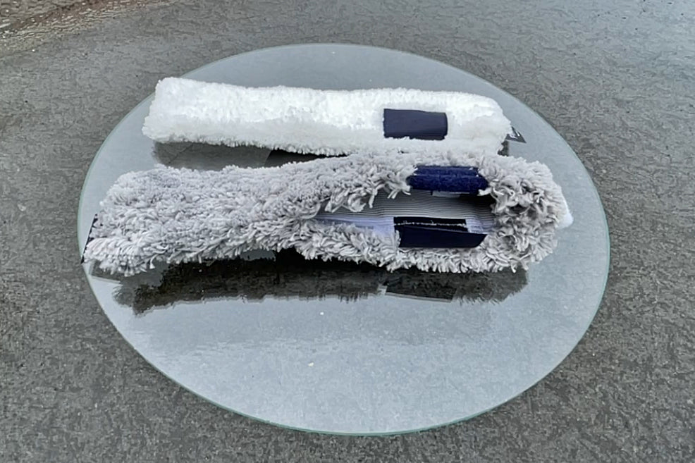 Der Ersatz Einwaschbezug für alle FenWi 25cm Einwascher und Kombiwischer als perfektes Team zur effektiven Glasreinigung. Die Wischbezüge sind sehr hochwertig.