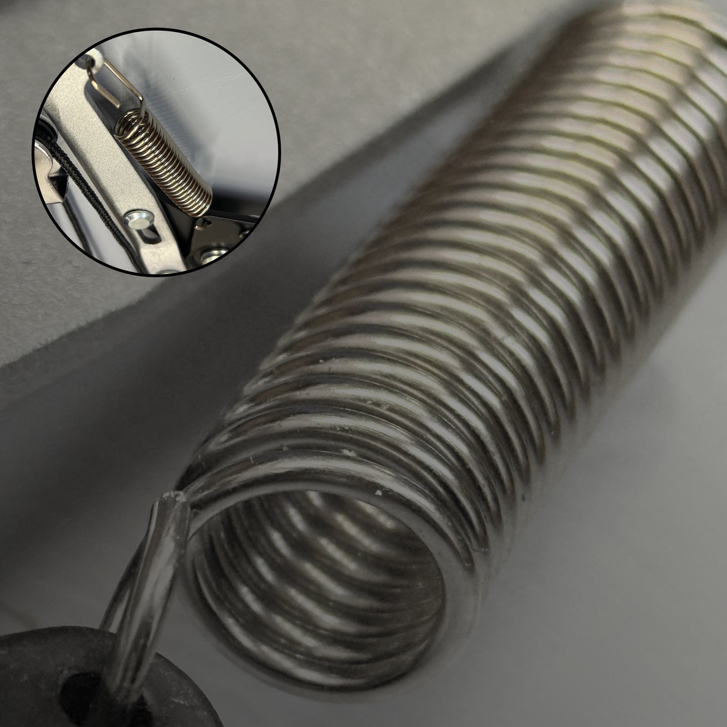 Detailfoto der unteren Einhängung zur Ersatz Zugfeder für die FenWi Astschere FW-ZUBARS-3 FW-ZUB-ARS-4 ZUB-ARS-6 ZUB-ARS-8 ZUB-ARS-10