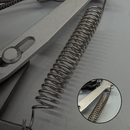 Detailfoto der Ersatz Zugfeder im gespannten Zustand für die FenWi Astschere FW-ZUBARS-3 FW-ZUB-ARS-4 ZUB-ARS-6 ZUB-ARS-8 ZUB-ARS-10